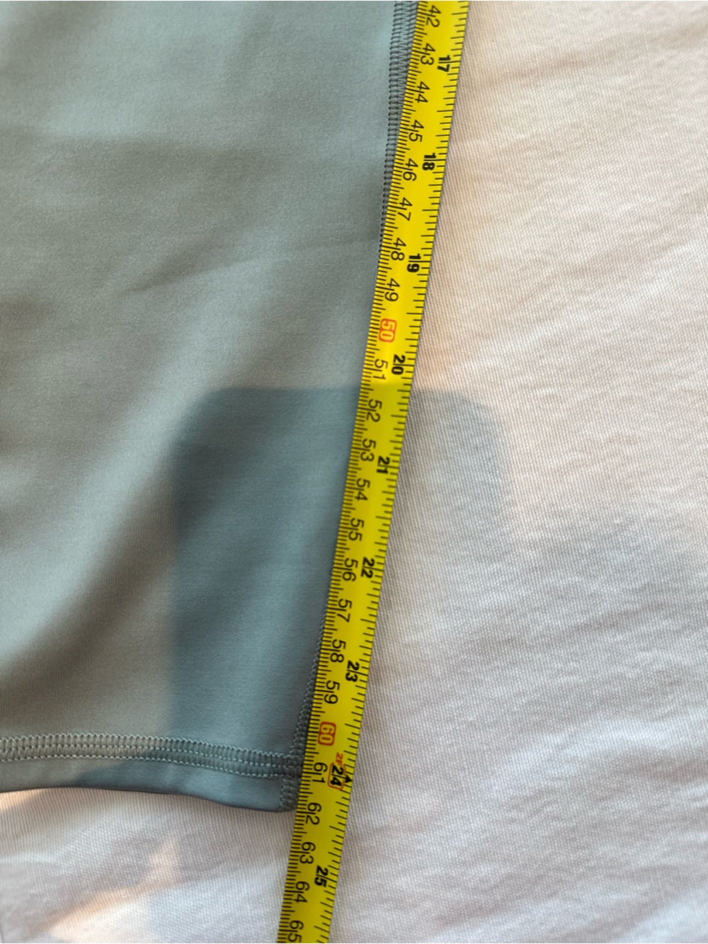 ALO Yoga High-Rise Leggings in Sage - Picture 8 of 12